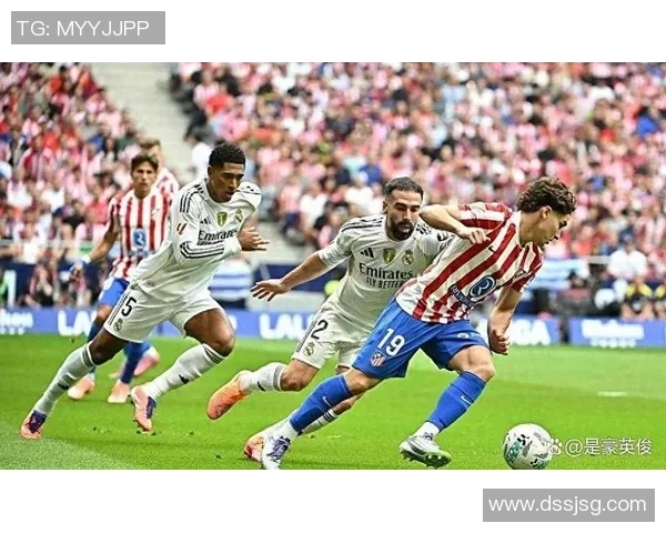 巴萨与皇马激战国王杯2月7日巅峰对决引发球迷热议